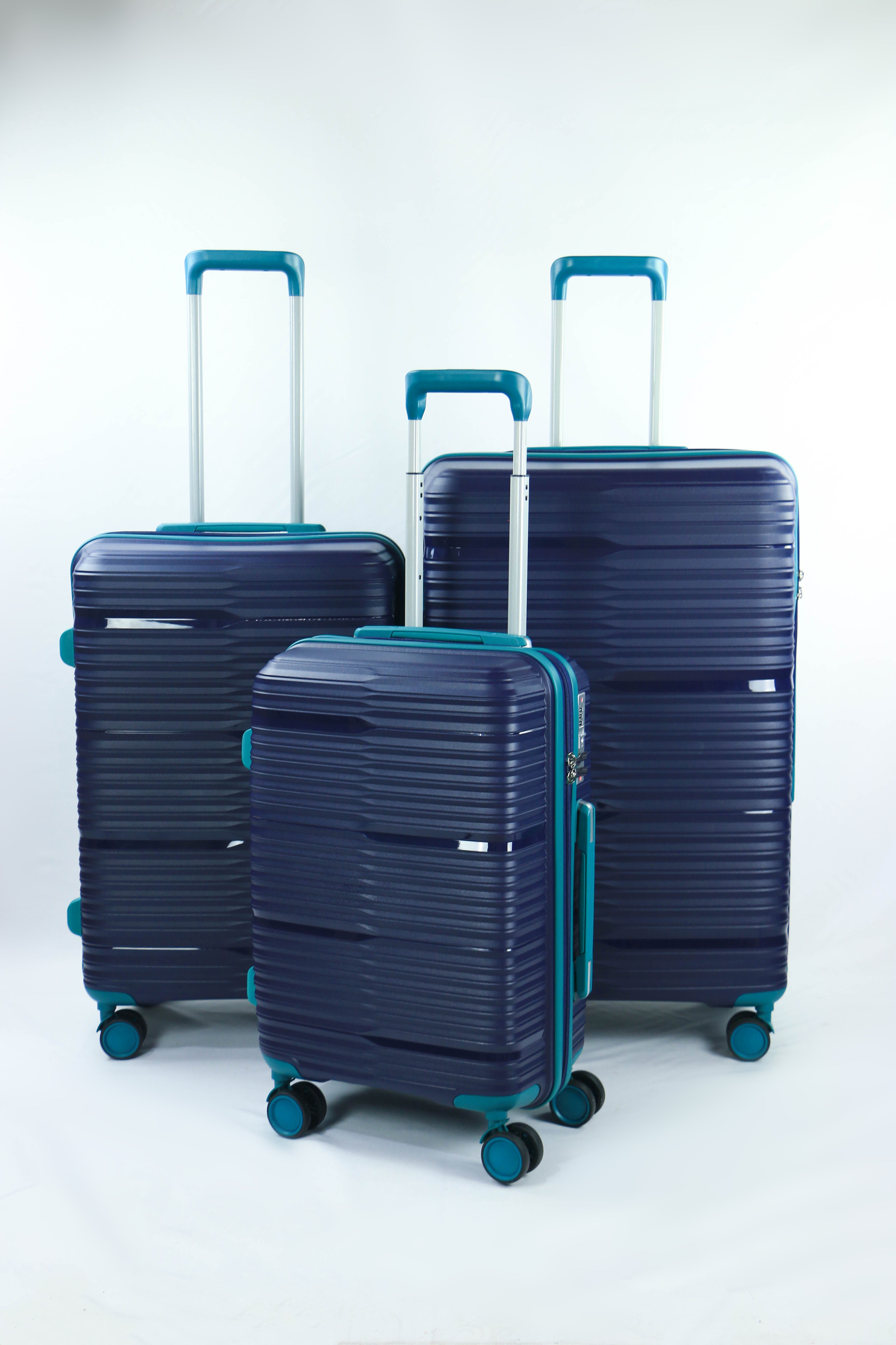 Conjunto de 3 Malas Bicolores em Polipropileno com Interior 180D e Rodas Silenciosas