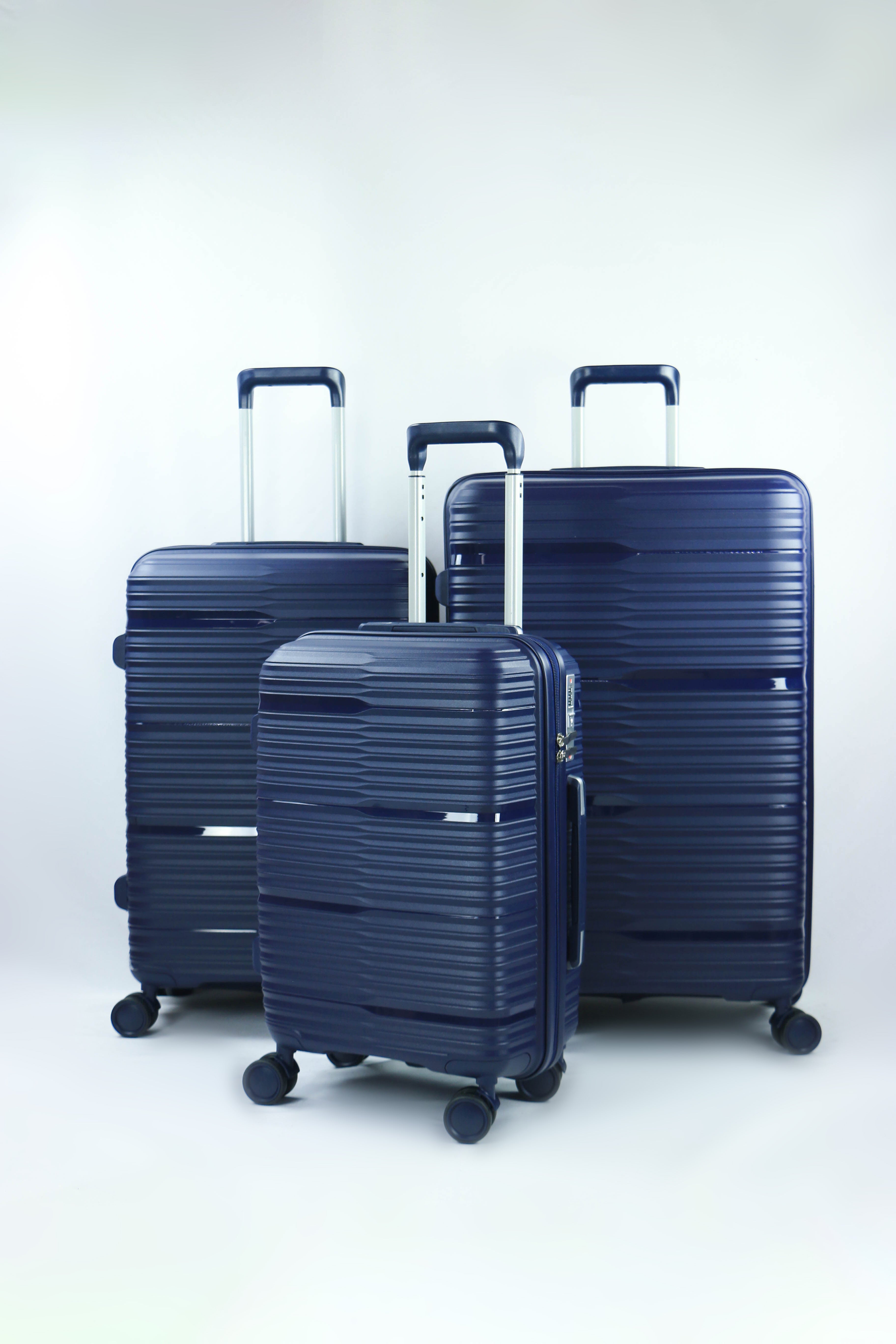 Conjunto de 3 Malas em Polipropileno com Interior 180D e Rodas Silenciosas