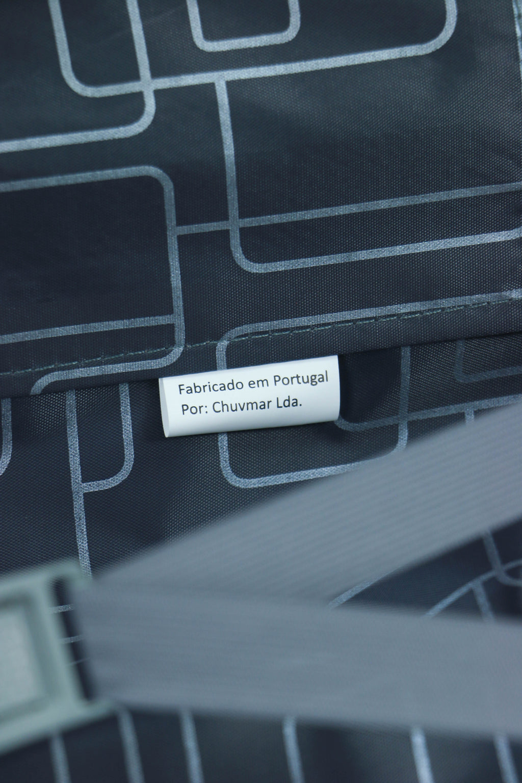 Conjunto de 3 Malas Bicolores em Polipropileno com Interior 180D e Rodas Silenciosas